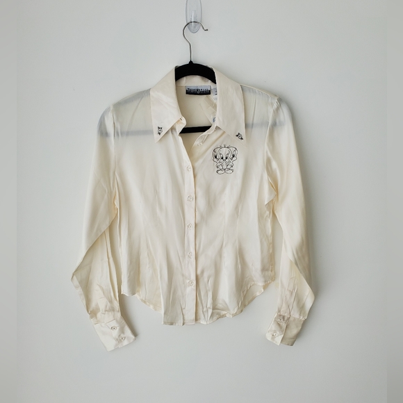 Warner Bros. Tops - Warner Bros 1997 tweety bird 100% silk blouse